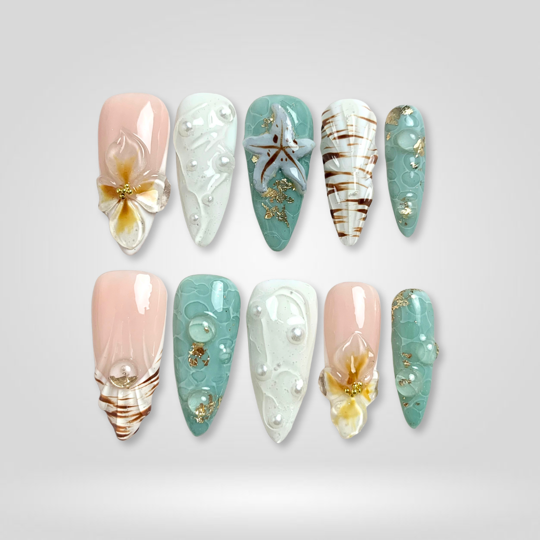 Summer press-on nail ideas — Ocean Glow design from the NailHandy Endless Summer collection