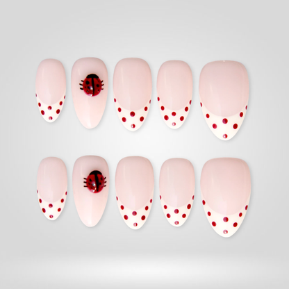 Summer Dots press-on nails