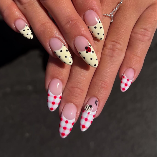 Polka Bloom press-on nails