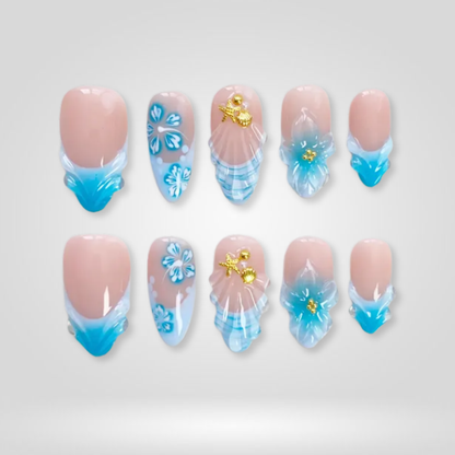 Aqua Shell press-on nails