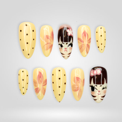 Lemon Kitty press-on nails