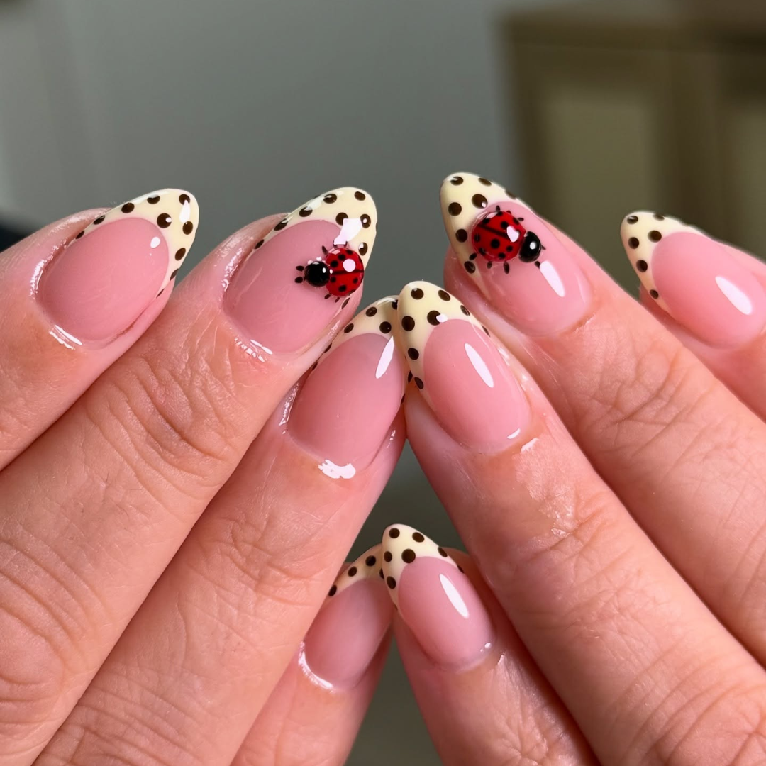Lady Charm press-on nails