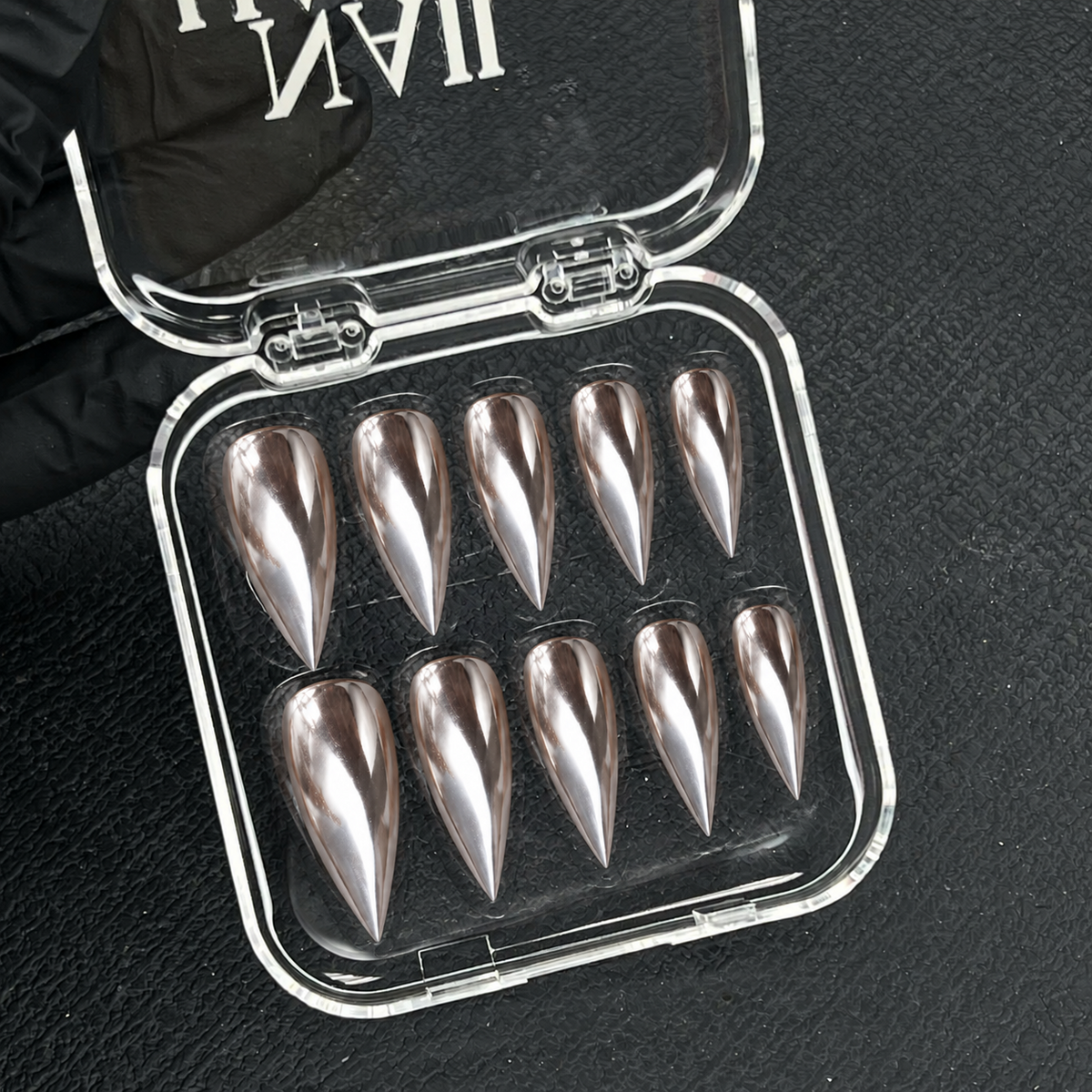 Liquid Metal Claw Press-On Nails